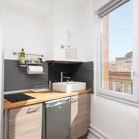 Rosa Apartment *